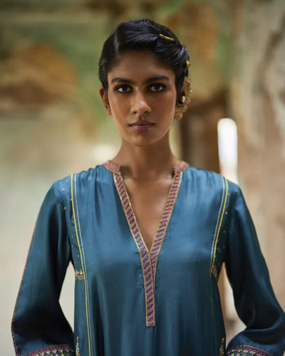 Nadira Teal Silk Butti Back Yoke Kurta Set