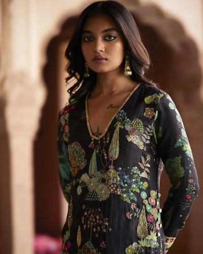 Nadira Black Kurta Set