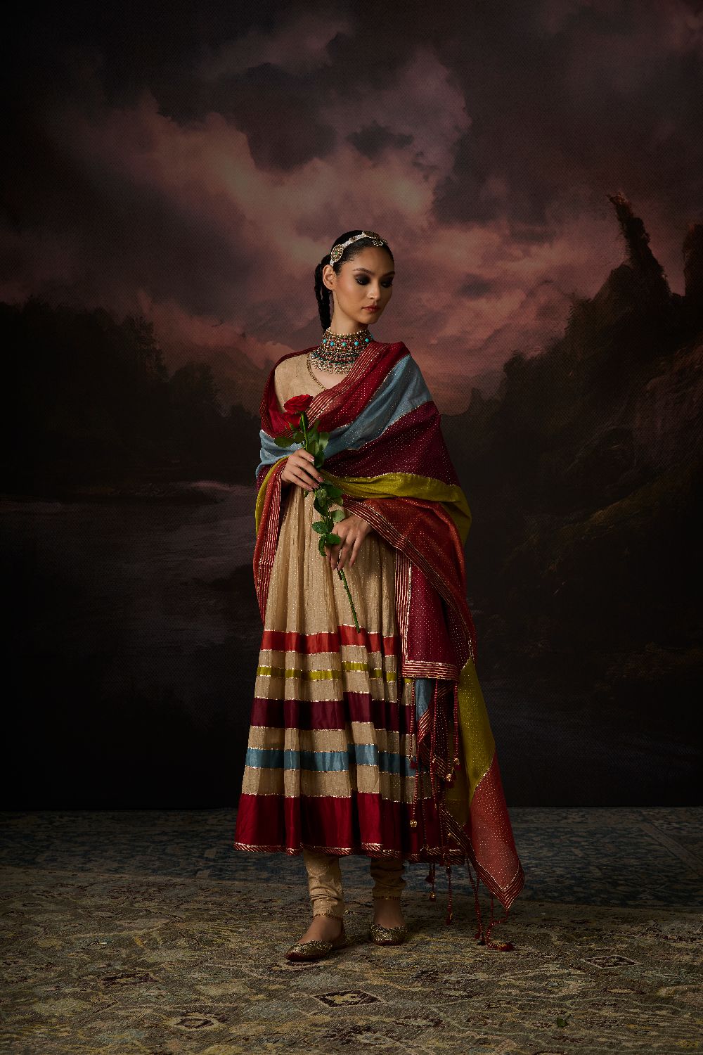 NAIRA KURTA