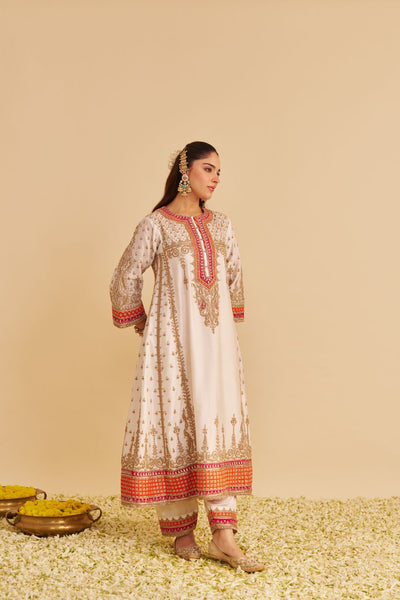 Nargis - Dabka Zardozi Embroidered Rich Banarasi Kalidaar Daisy Ivory Long Chauga Set