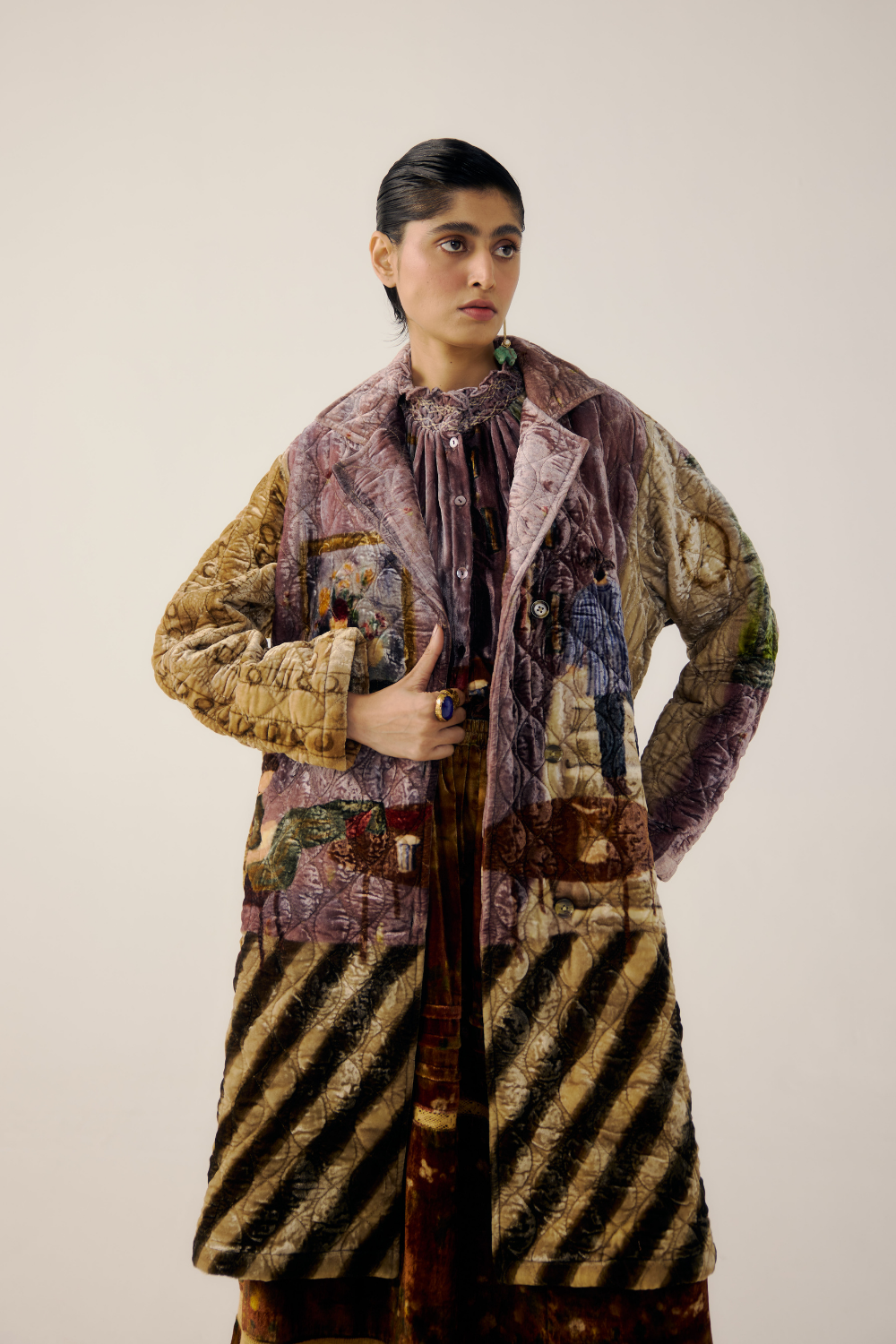 NORMA JACKET-Living Room