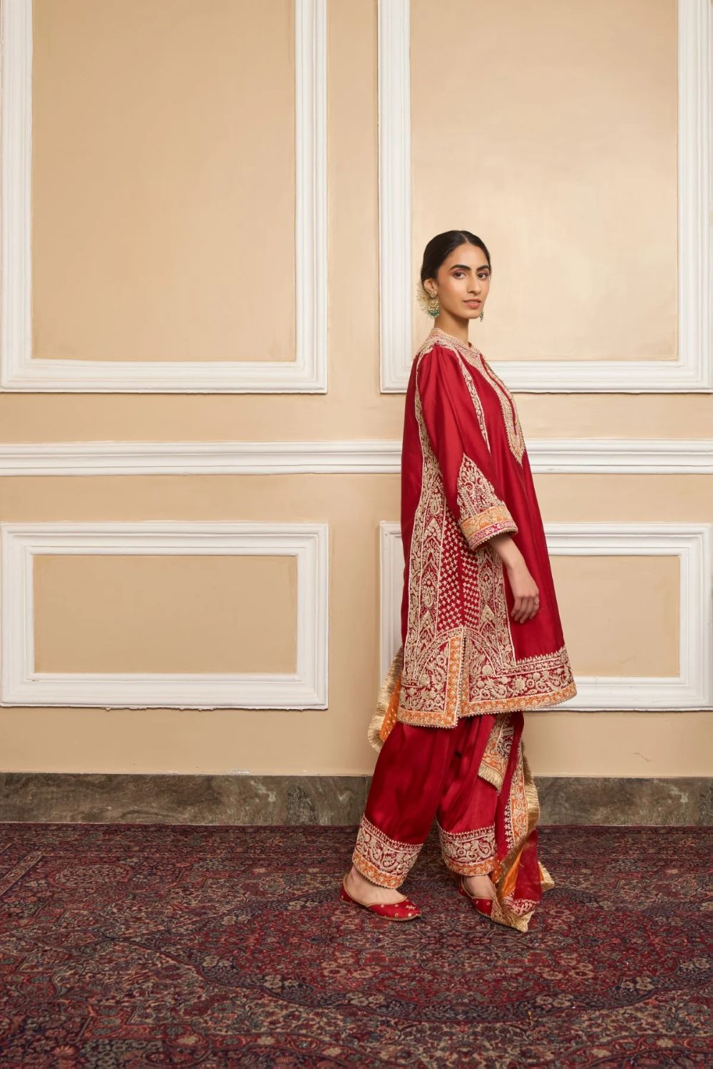 Naayaab Straight kurta with salwar and dupatta-Deep red