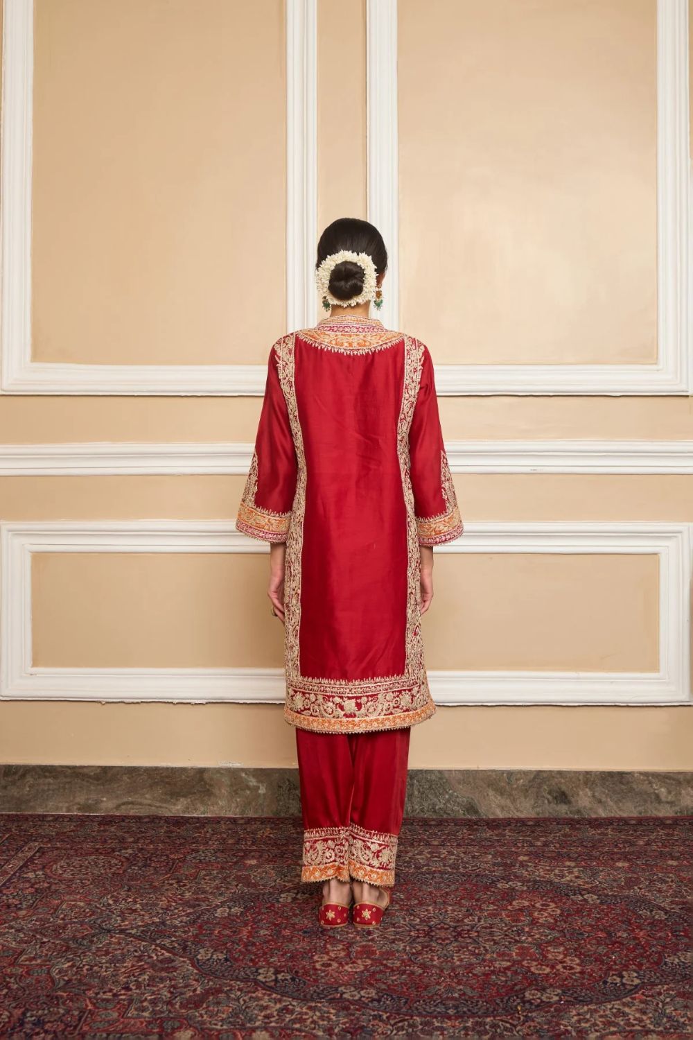 Naayaab Straight kurta with salwar and dupatta-Deep red