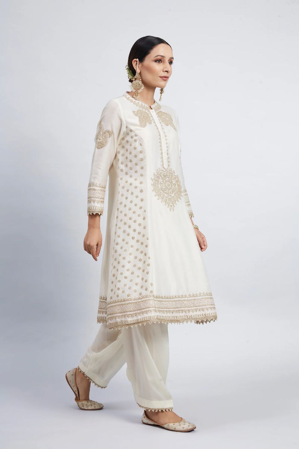 Naazira A-line short kurta with salwar and dupatta-Daisy Ivory