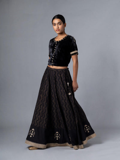 Naseem Lehenga