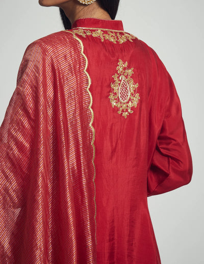 Nasira Short Kurta with Salwar and Dupatta-Deep red