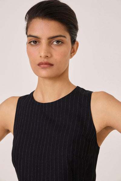 Nuwan Black Quilted Dress