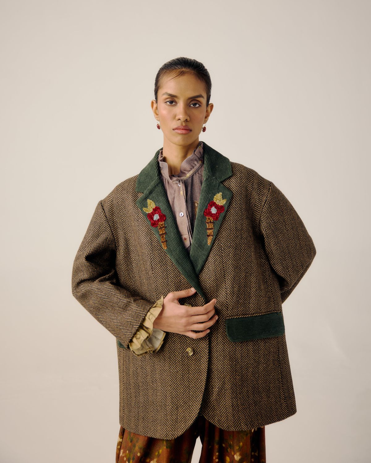 OVERSIZED BLAZER-Peony Emb.