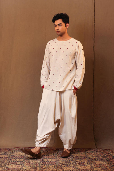 Men's Off-White Baggy Pants