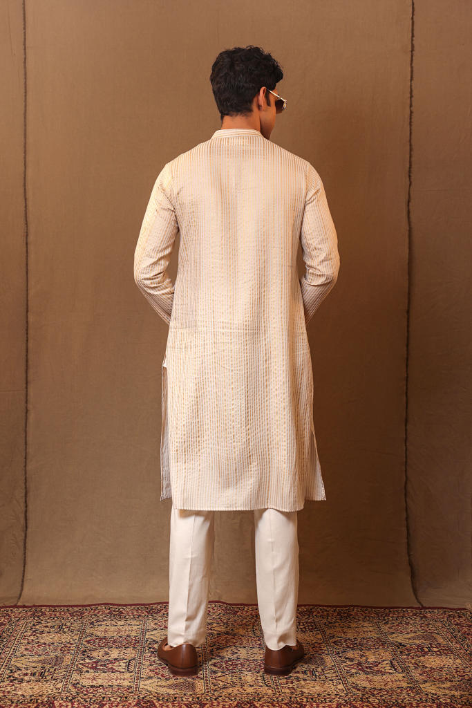 Off-White STR Buttoned Kurta Set (2 PCS)