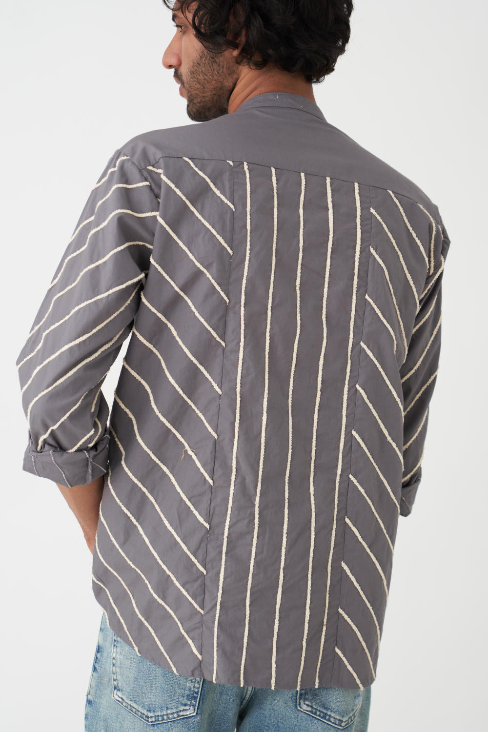 DIAGONAL EMB. SHIRT  - GREY