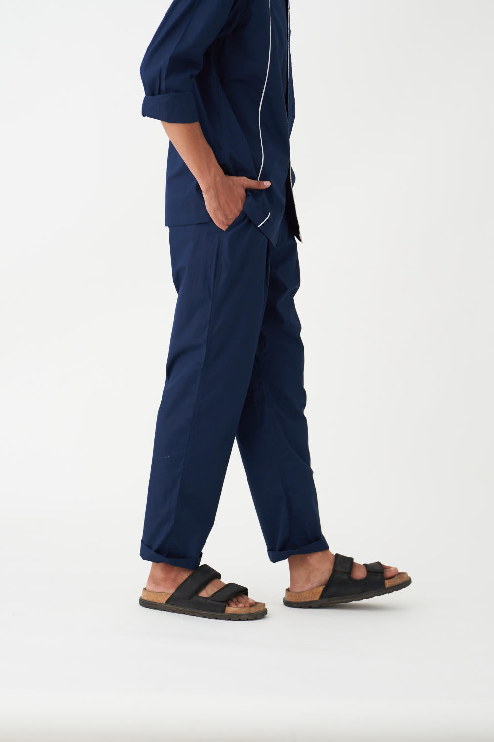 FRONT PLEAT PANT - NAVY - POPLIN