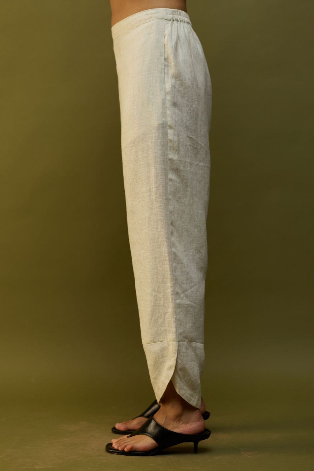 Ikis Overlapping Hem Linen Pants - Off White