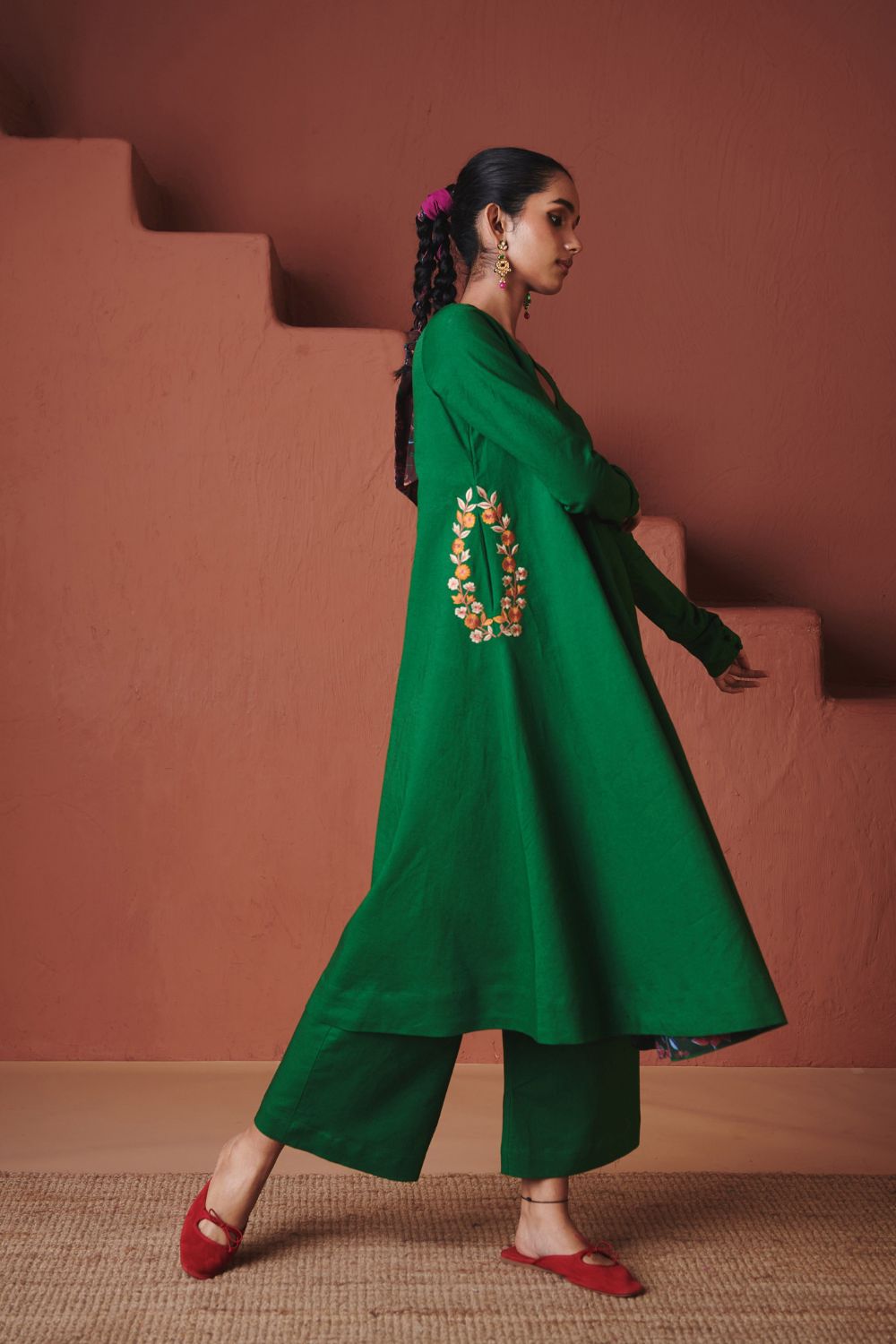 Paan Co Linen Embroidered Pocket Kurta Set with dupatta