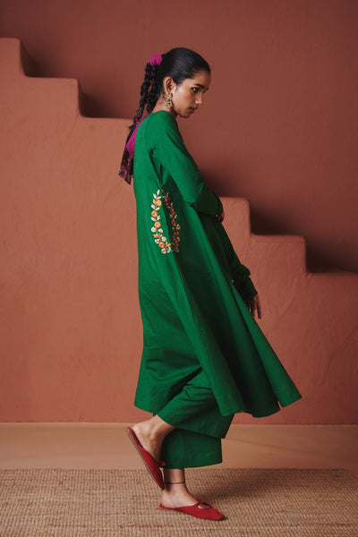 Paan Co Linen Embroidered Pocket Kurta Set with dupatta