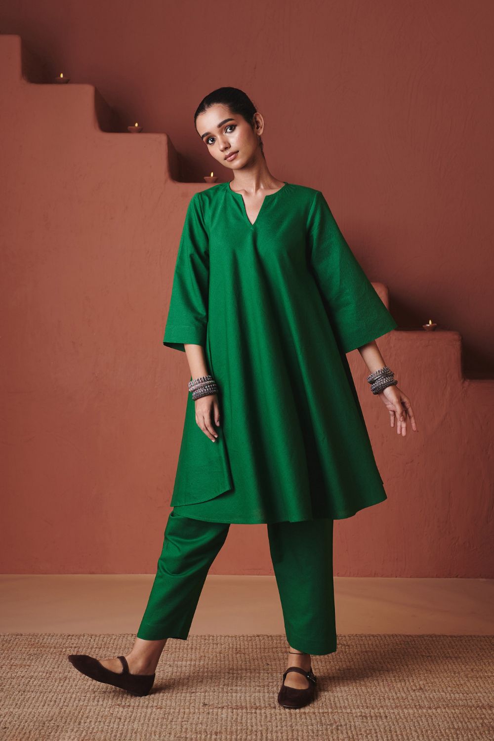 Paan Co Linen Pheran Kurta Set