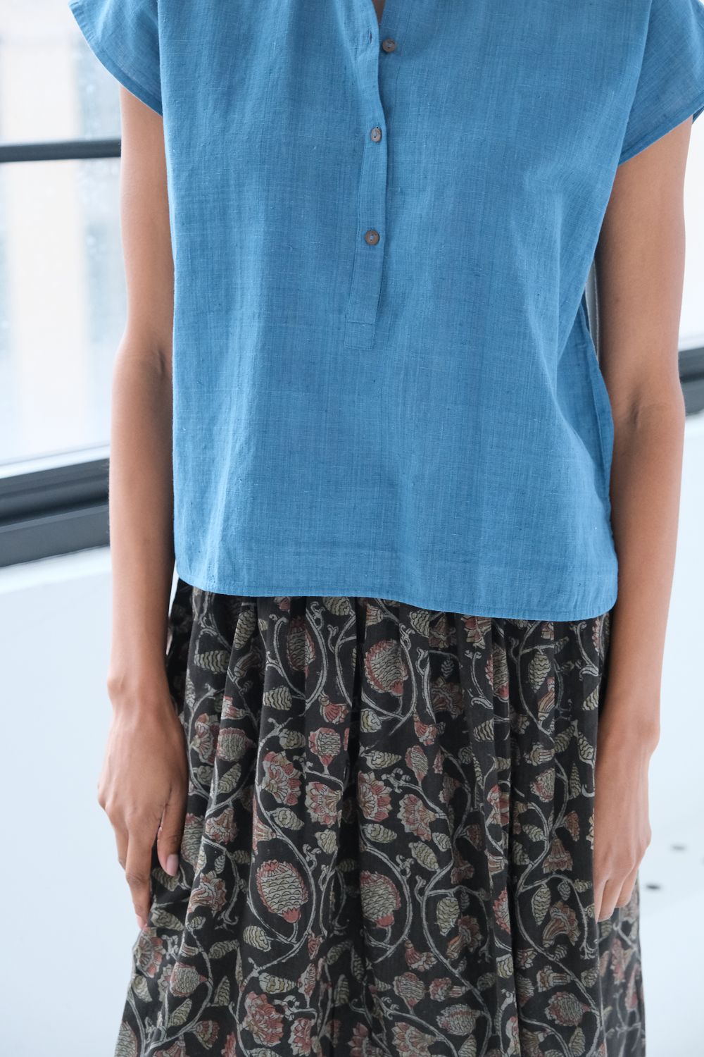 Pacific Tide Popover Top