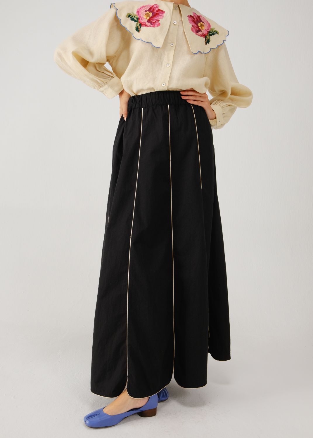 Paneled skirt-Black
