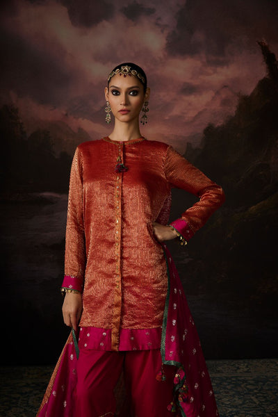 REHANA TUNIC
