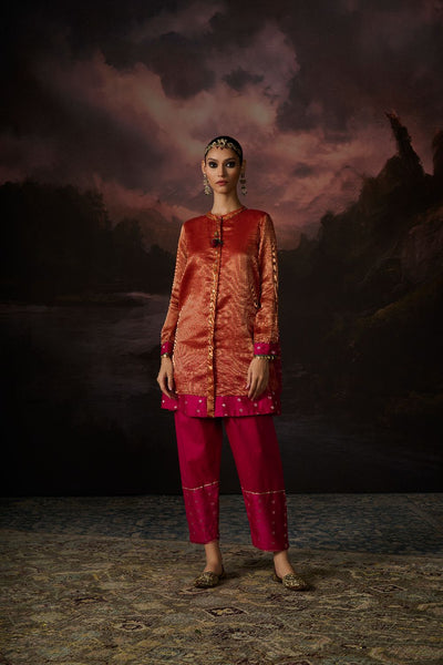 REHANA TUNIC