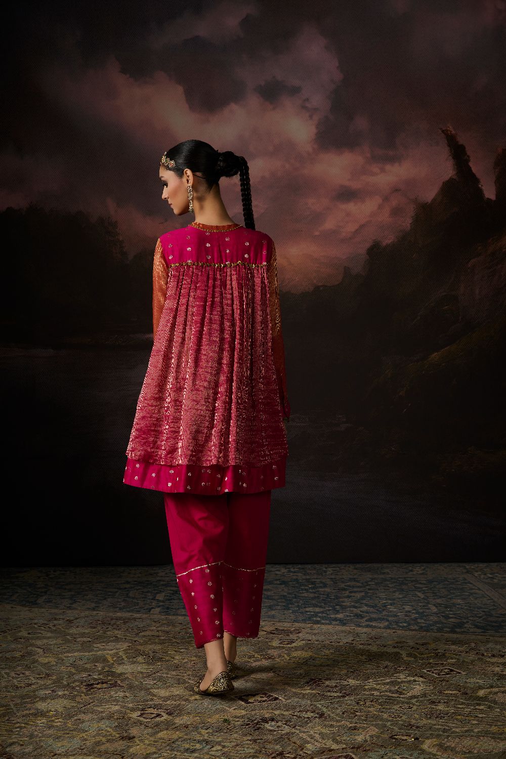 REHANA TUNIC