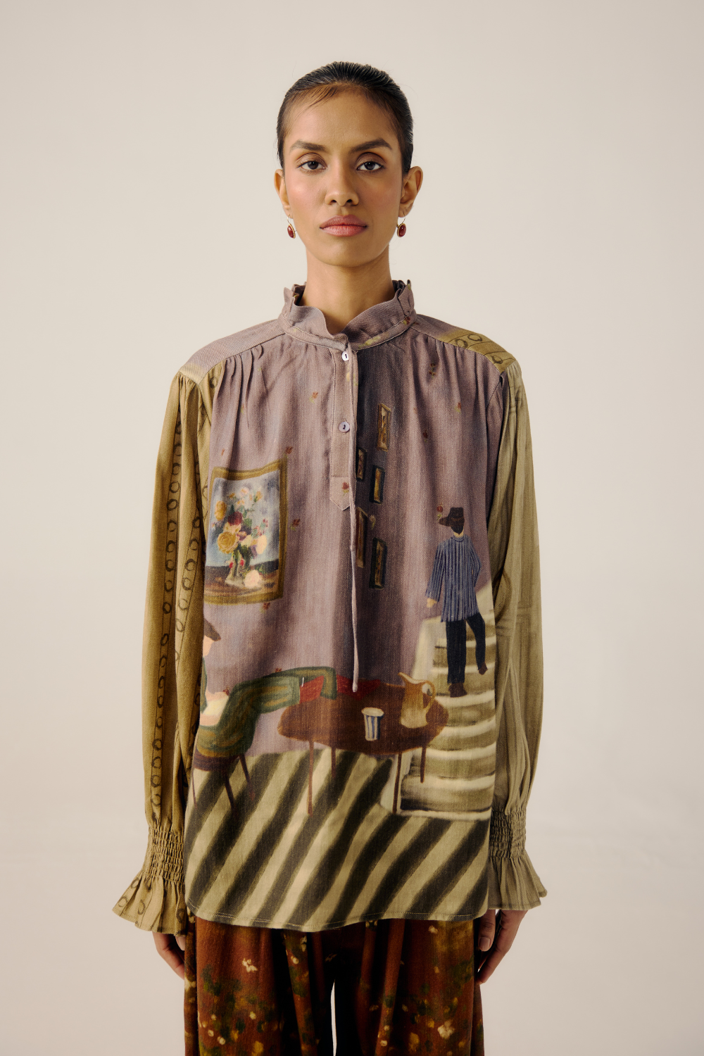 RUFFLED TOP-Living Room