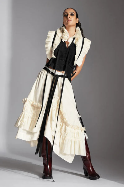 Riel Jacket in Black