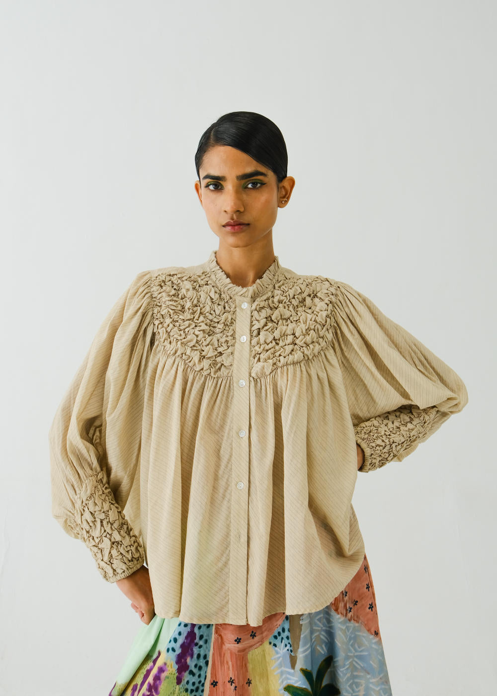 Roosted Shirt-IVORY (ELASTIC SMOCKING)