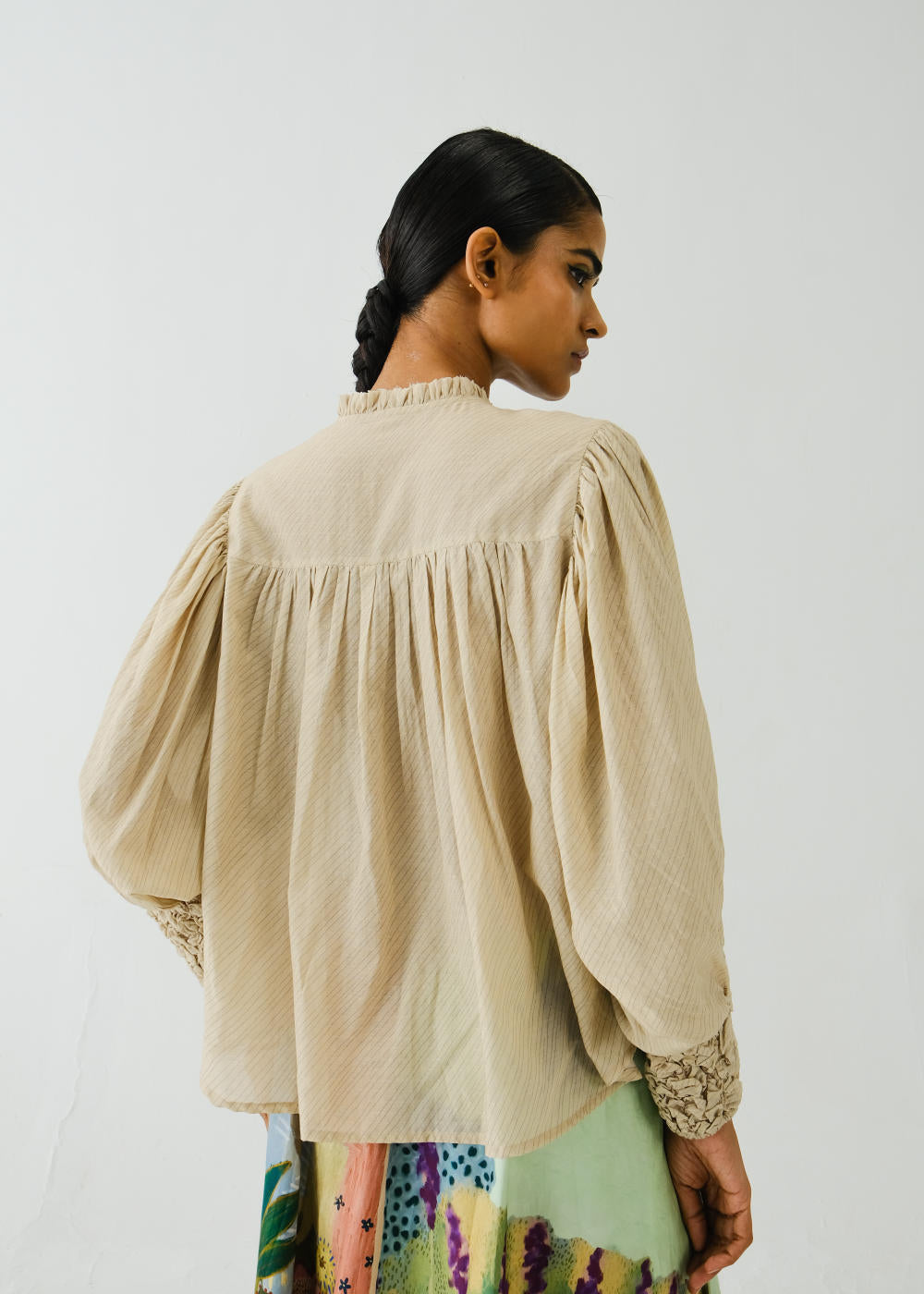 Roosted Shirt-IVORY (ELASTIC SMOCKING)