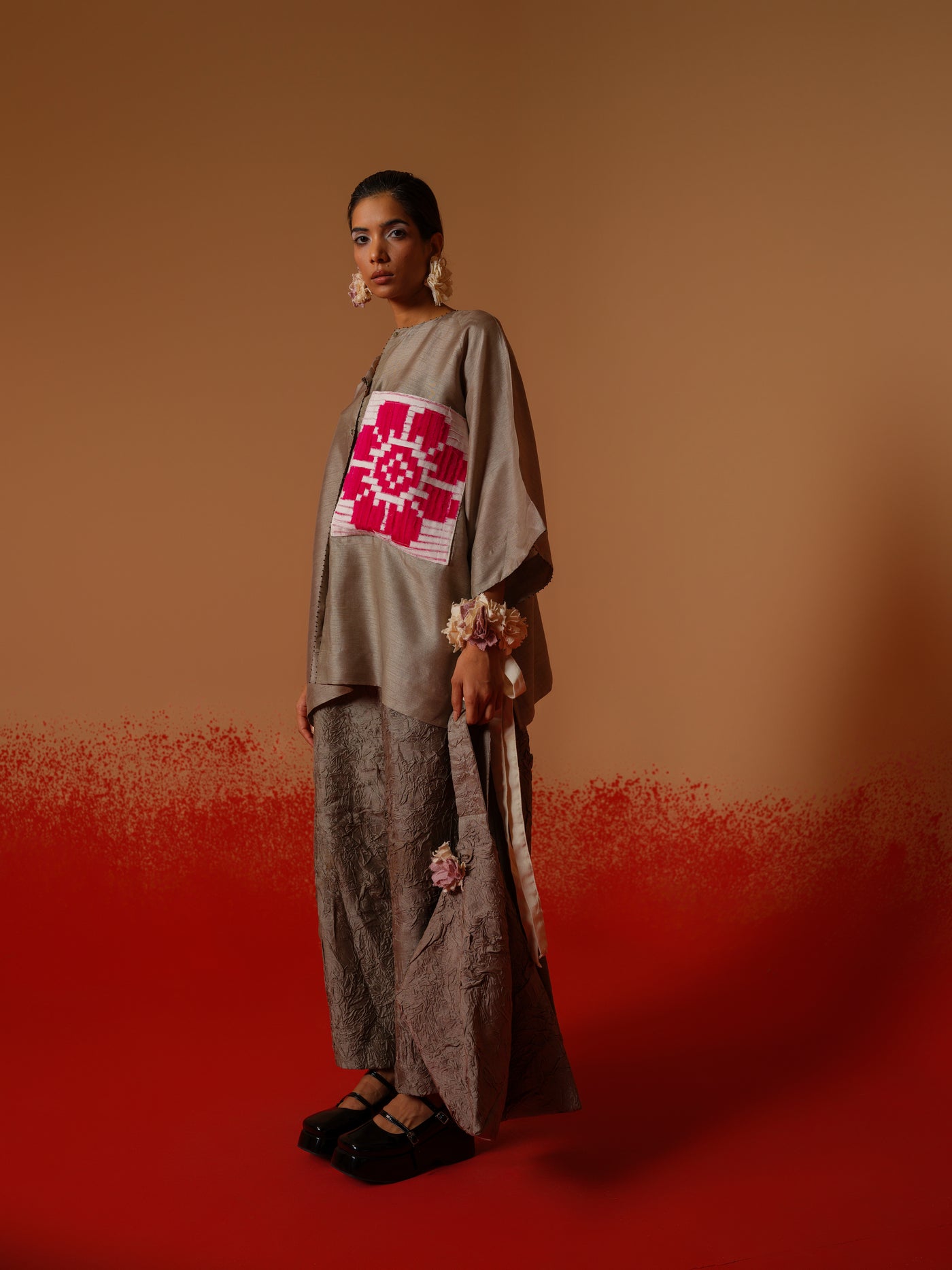 Root Shirt (Grey + Natural + Pink)-Ech/Ro/To/GrNAPi