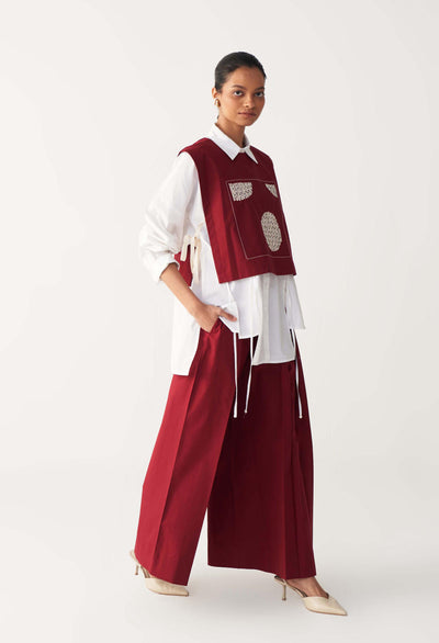 PATCH EMB. OVERLAY-MADDER RED