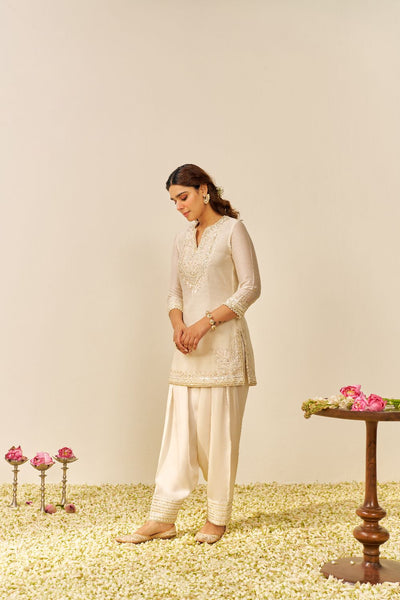 Sara - Short Kurta With Salwar And Dupatta-Daisy Ivory