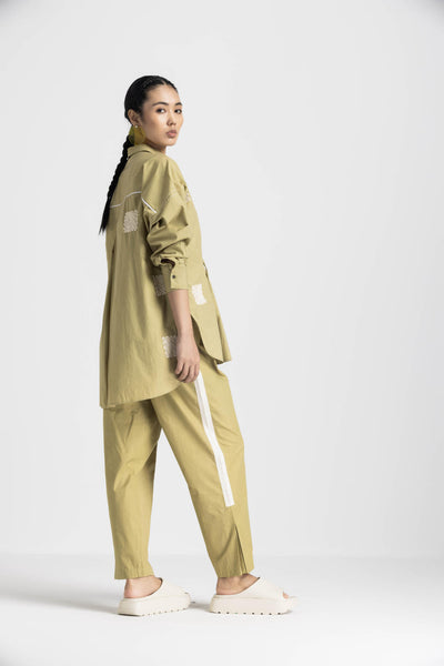 EMB. DRAWSTRING TOP - MOSS GREEN