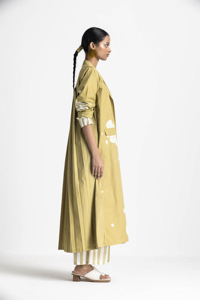 FLORAL BACK PLEAT JACKET - MOSS GREEN