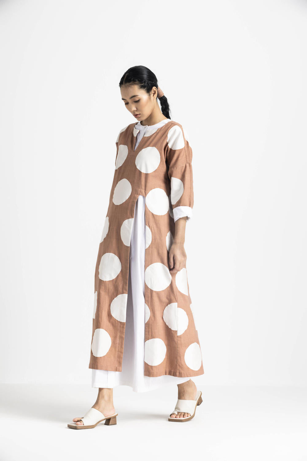 HIGH SLIT APPLIQUE TUNIC - CHAMPAGNE