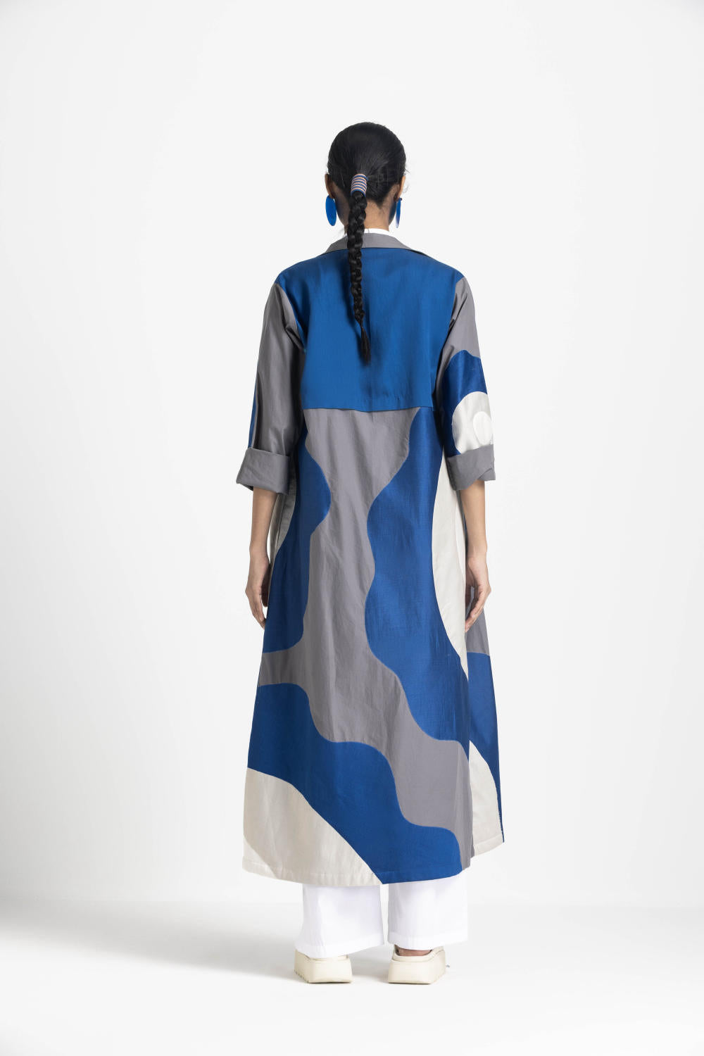 FLORAL APPLIQUE JACKET - ELECTRIC BLUE
