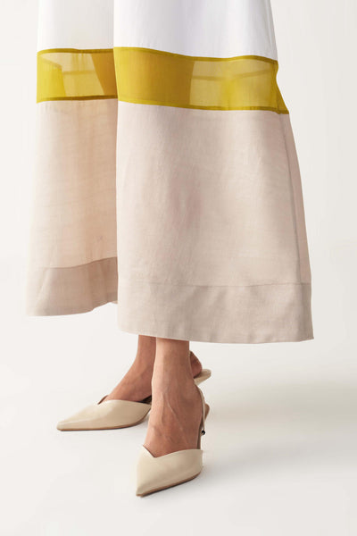 TURTLE NECK DRESS-WHITE