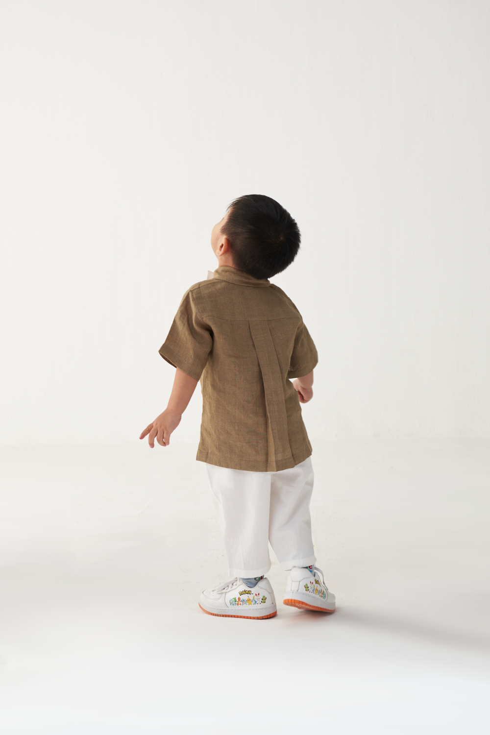 KIDS EMB. CIRCLE SHIRT CO-ORD-SAND & WHITE
