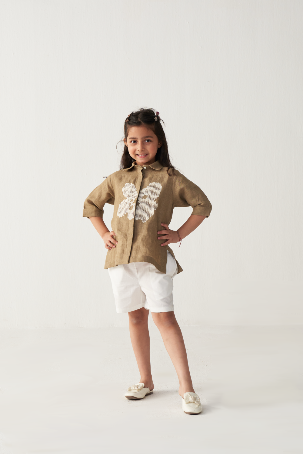 KIDS EMB. FLORAL SHIRT-SAND