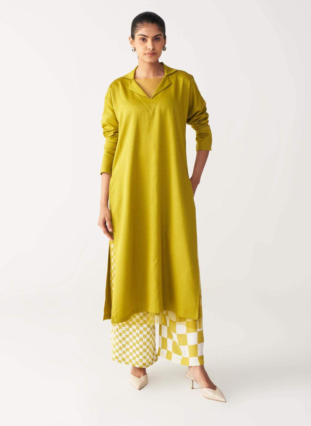 V NECK TUNIC-LIME
