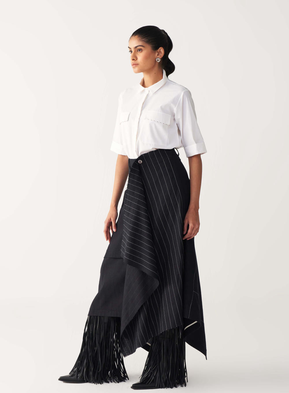EMB. HANDKERCHIEF SKIRT CO-ORD-BLACK & WHITE