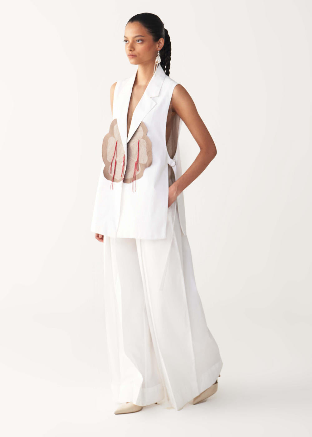 FLORAL FRINGE WAIST COAT-WHITE