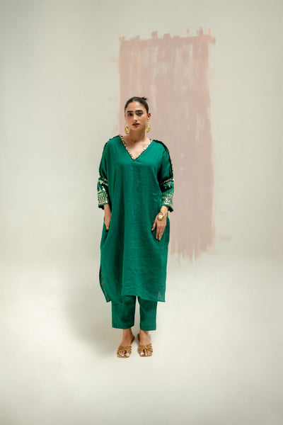 Chamakeen Antifit Linen Kurta with Pants-Green