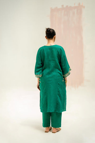 Aaram Choga Kurta with Pants-Green