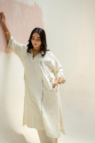 Aaram Choga Kurta with Pants-White