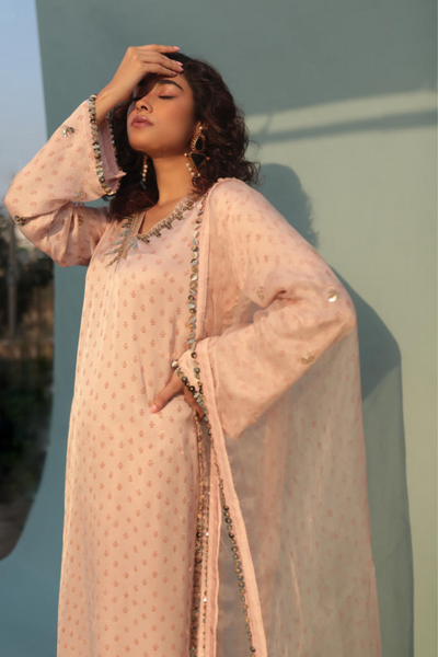 Saba Pink Kurta Set with Pant and Dupatta-SKCCLSTSC