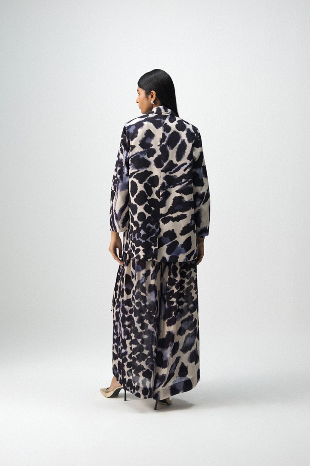 SAMBURU BLAZER & PANTS SET