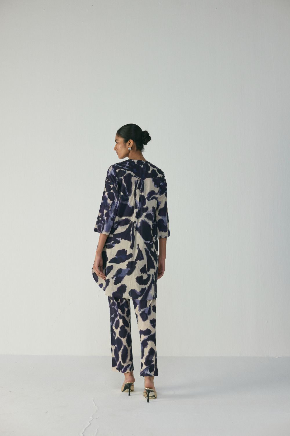 SAMBURU SHORT KURTA SET