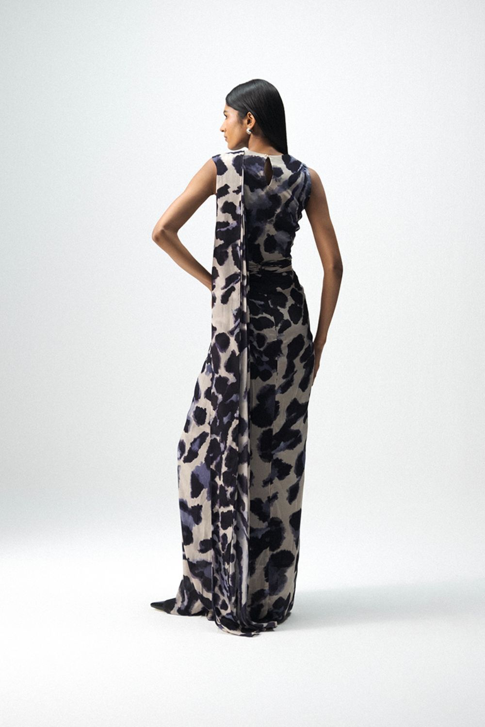 SAMBURU TOP AND PRE-DRAPED SAREE SET