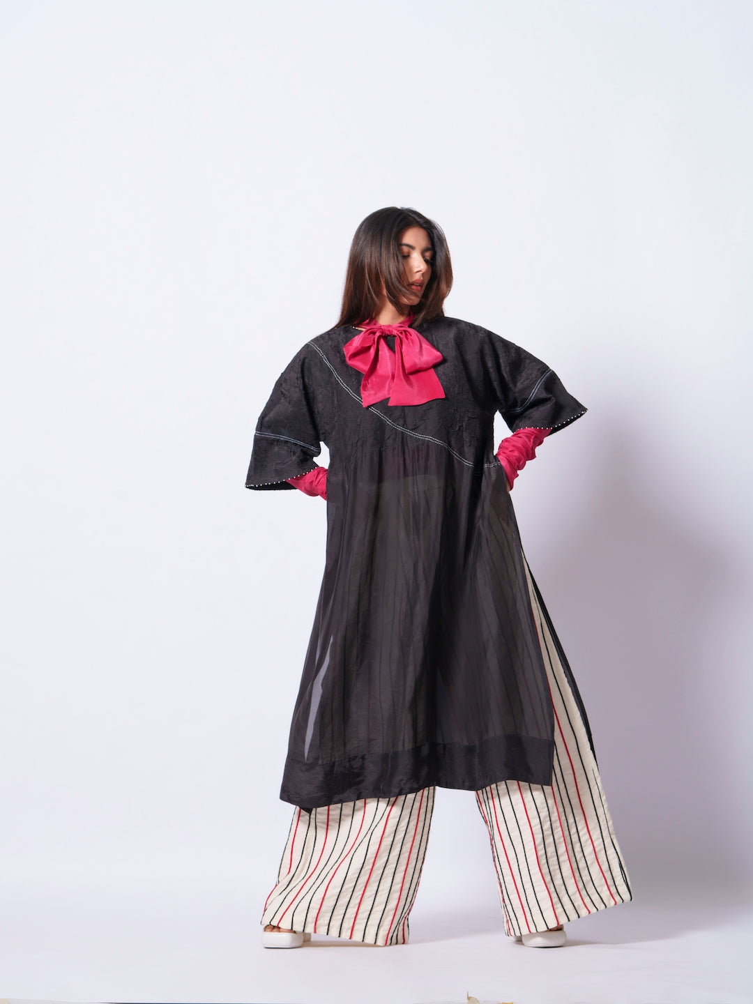 Sprout Tunic-Black